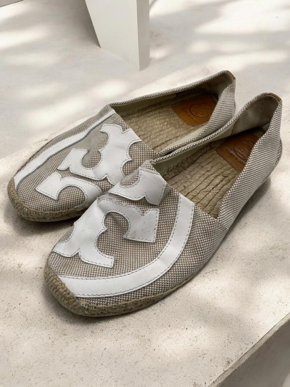 Tory Burch Canvas Flat Espadrille Slip On Tan and White Size 10 Shoes Dustbag - Picture 8 of 8